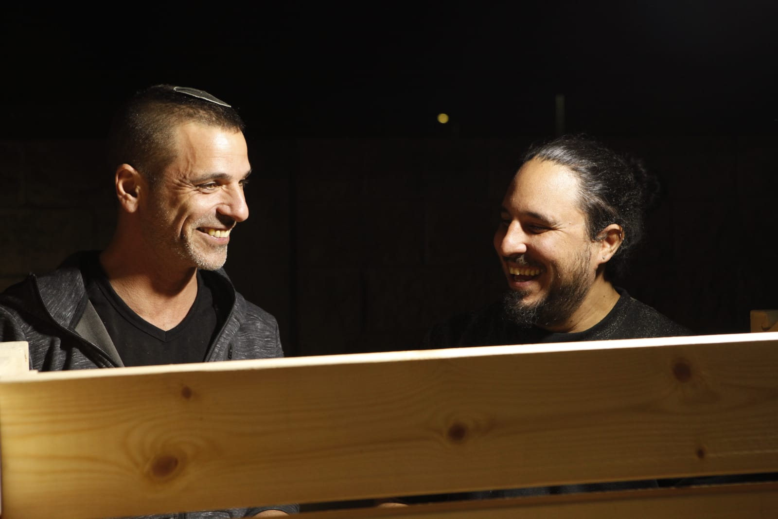 פעילות שיקום בעץ — גזע לוחמים